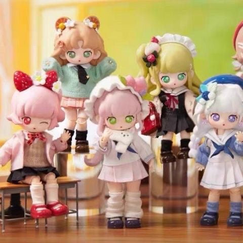 Teenar sweet school jk series moveable toy doll