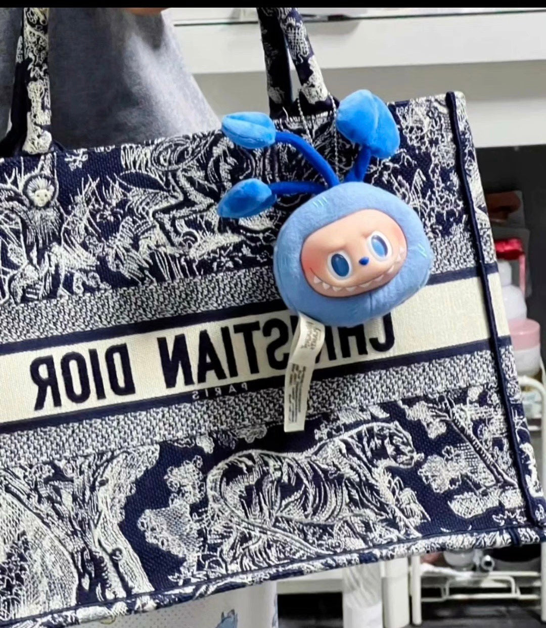 Labubu naughty plants toy doll