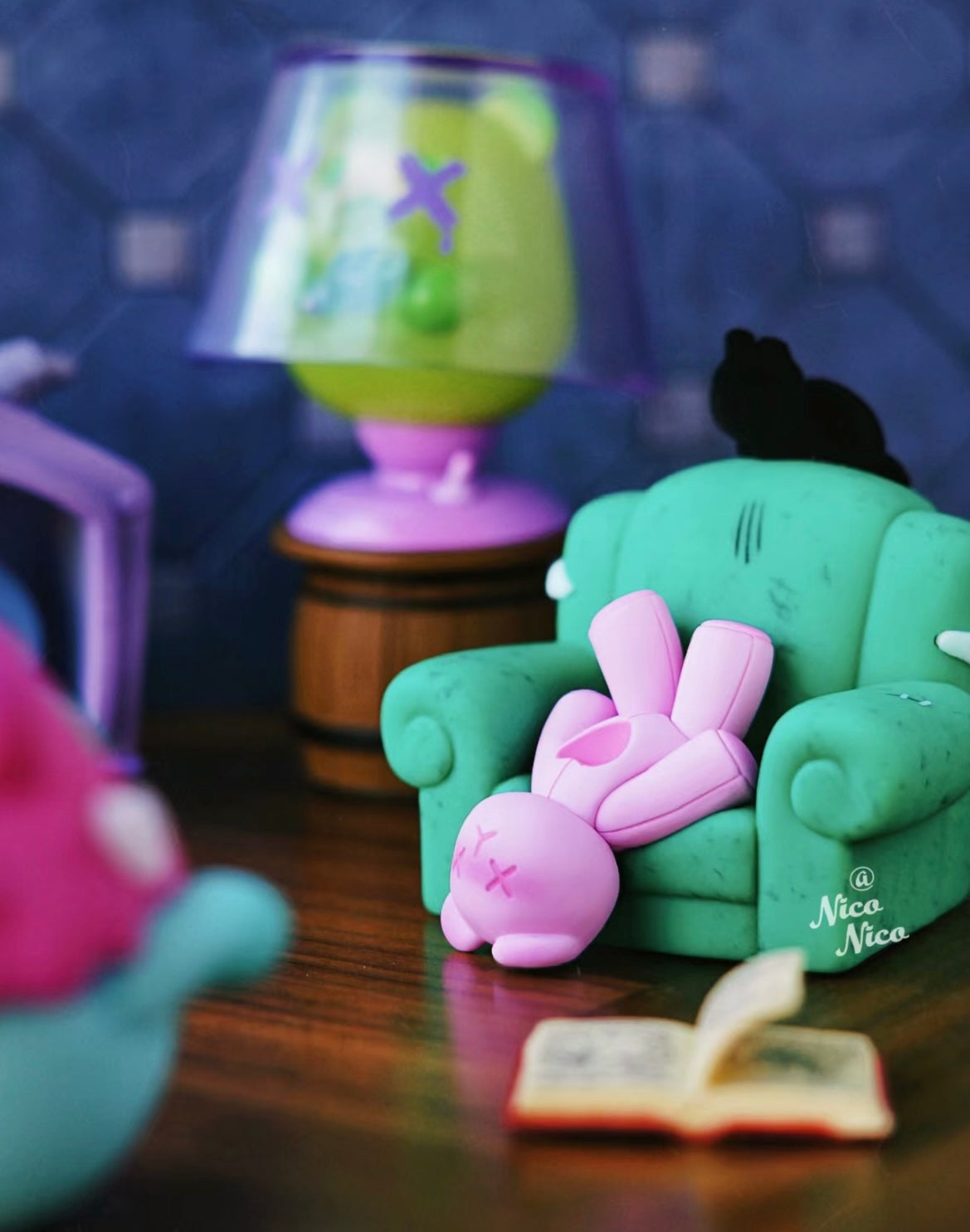 Shinwoo ghost bear house toy doll