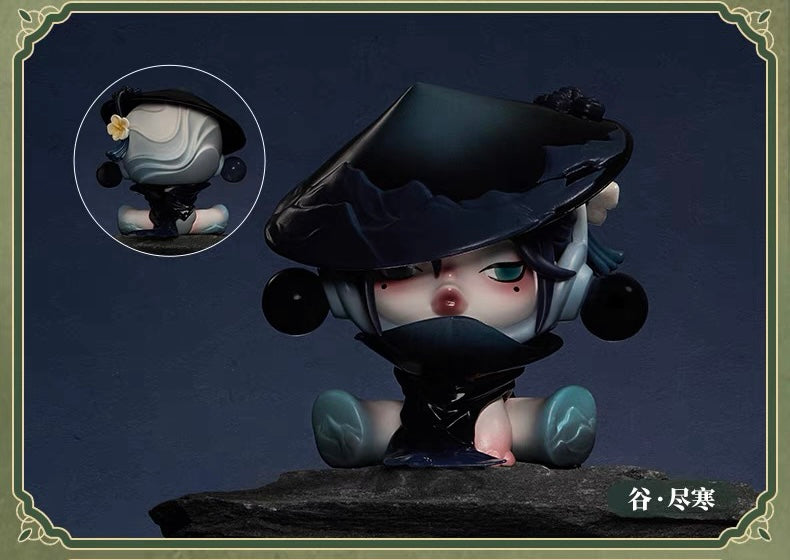Skull panda plum blossom figurine