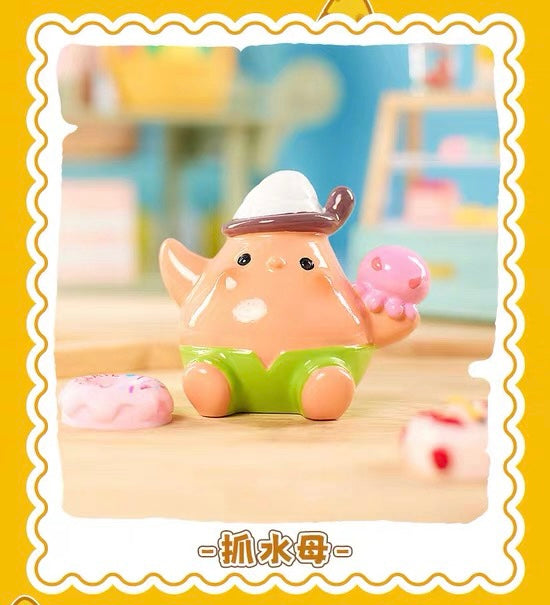 【SALE】Cheese baby figurine