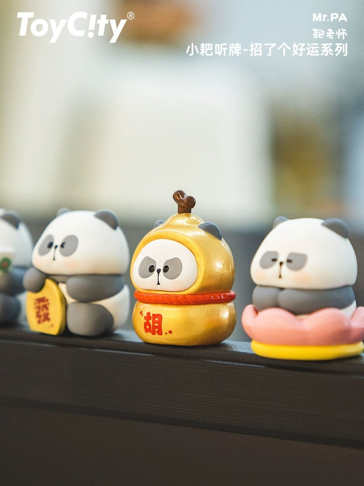 Mr.Pa waiting for the tile a stroke of luck mini bean