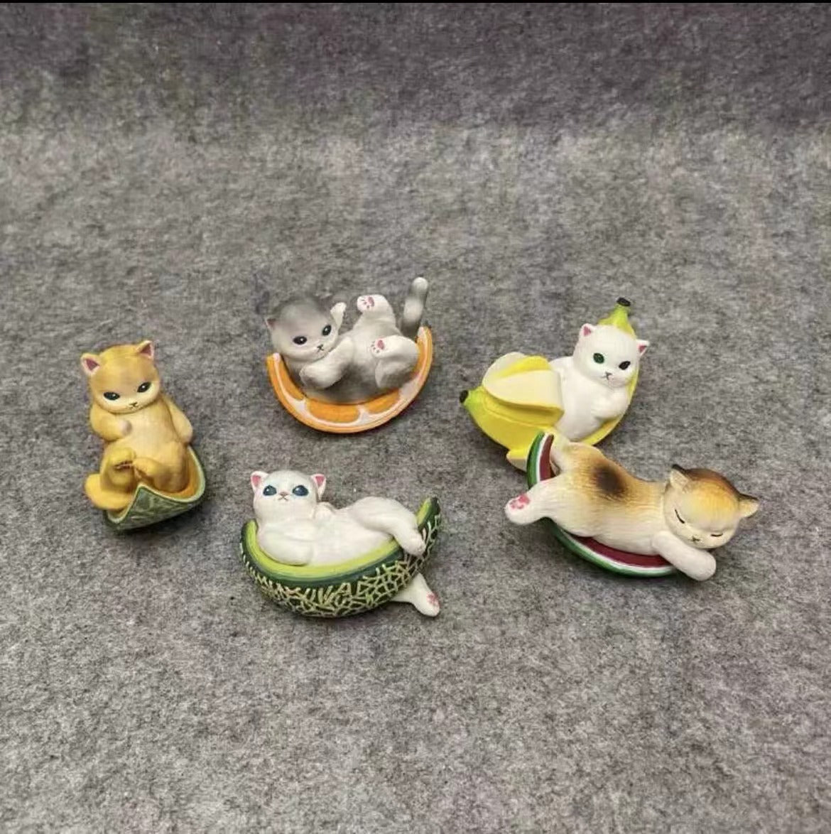 Qualia Cute Fruit Cat Set