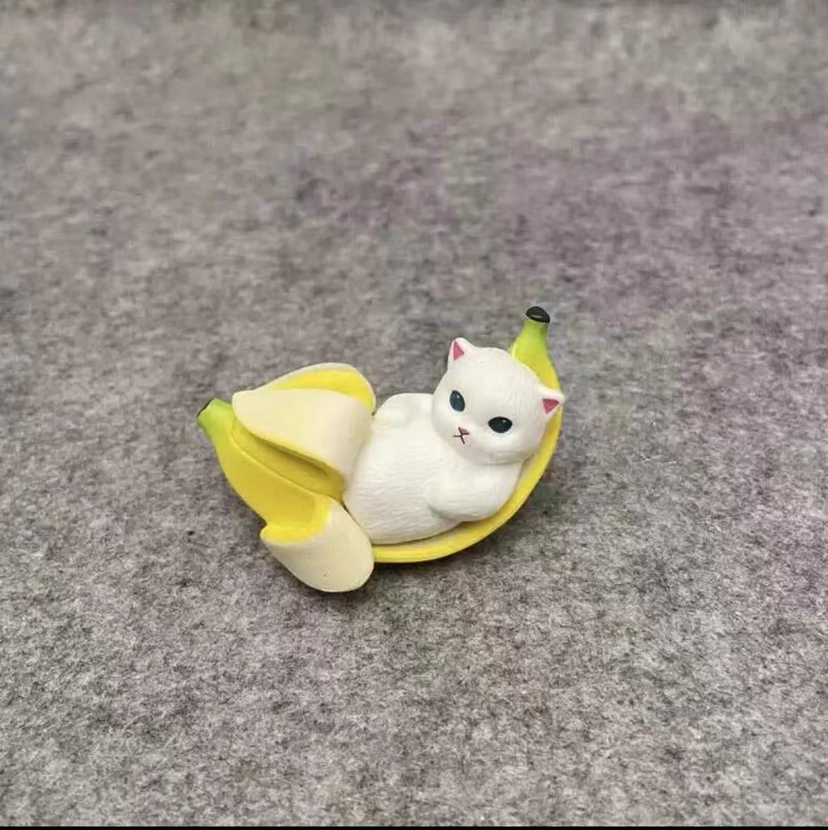 Qualia Cute Fruit Cat Set