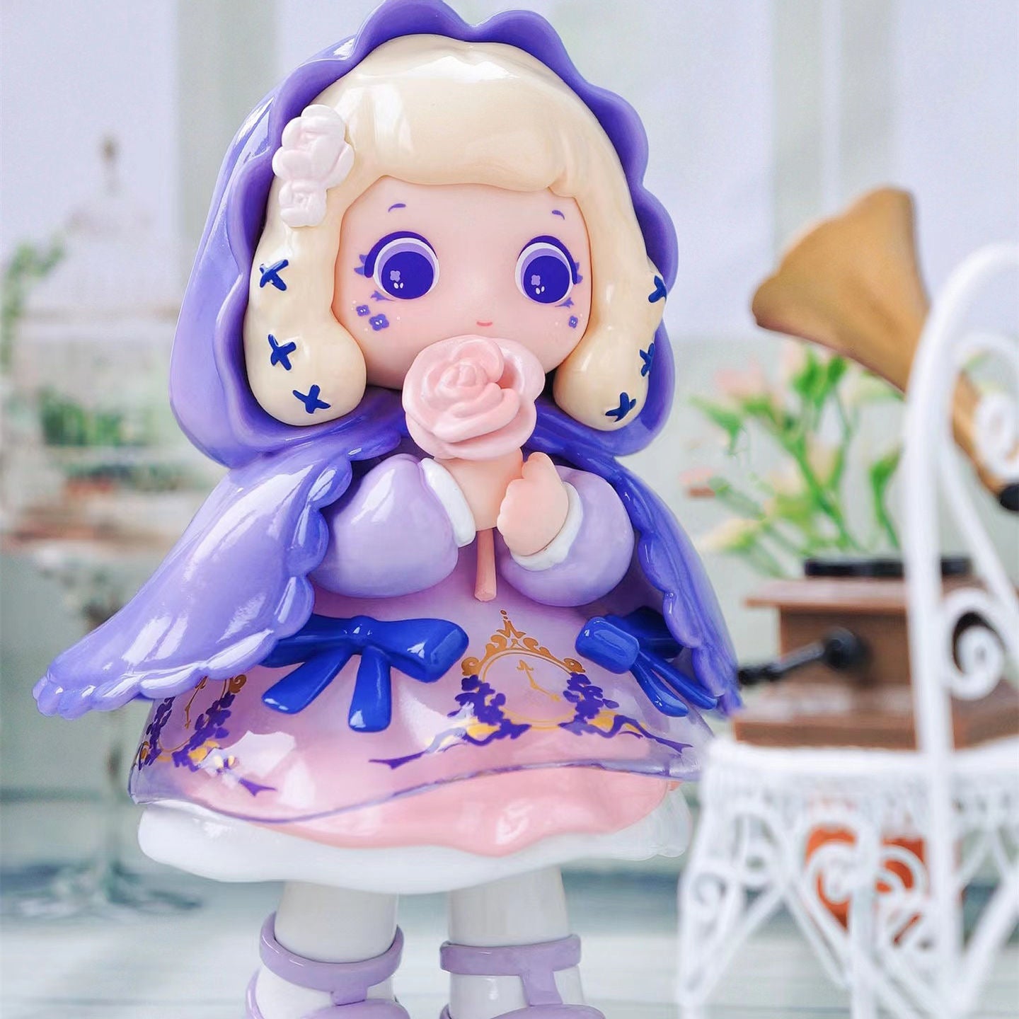 Ziyuli spring toy doll