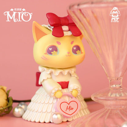 【SALE】MIO cat toy doll