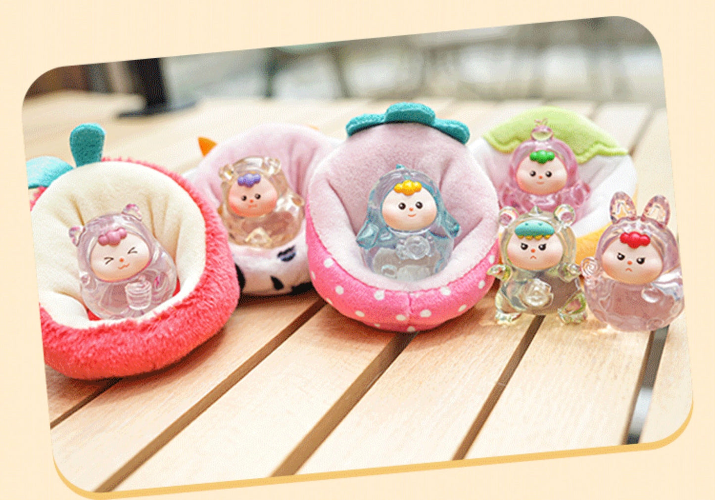 【NEW ARRIVAL-RESTOCK】Bonana Lying on the sofa mini bean,4 beans in 1 bag with 1 sofa-only sample left