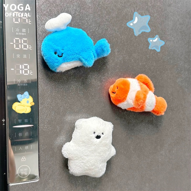 Little Aquarium Fluffy Fridge Magnet Mini Bean