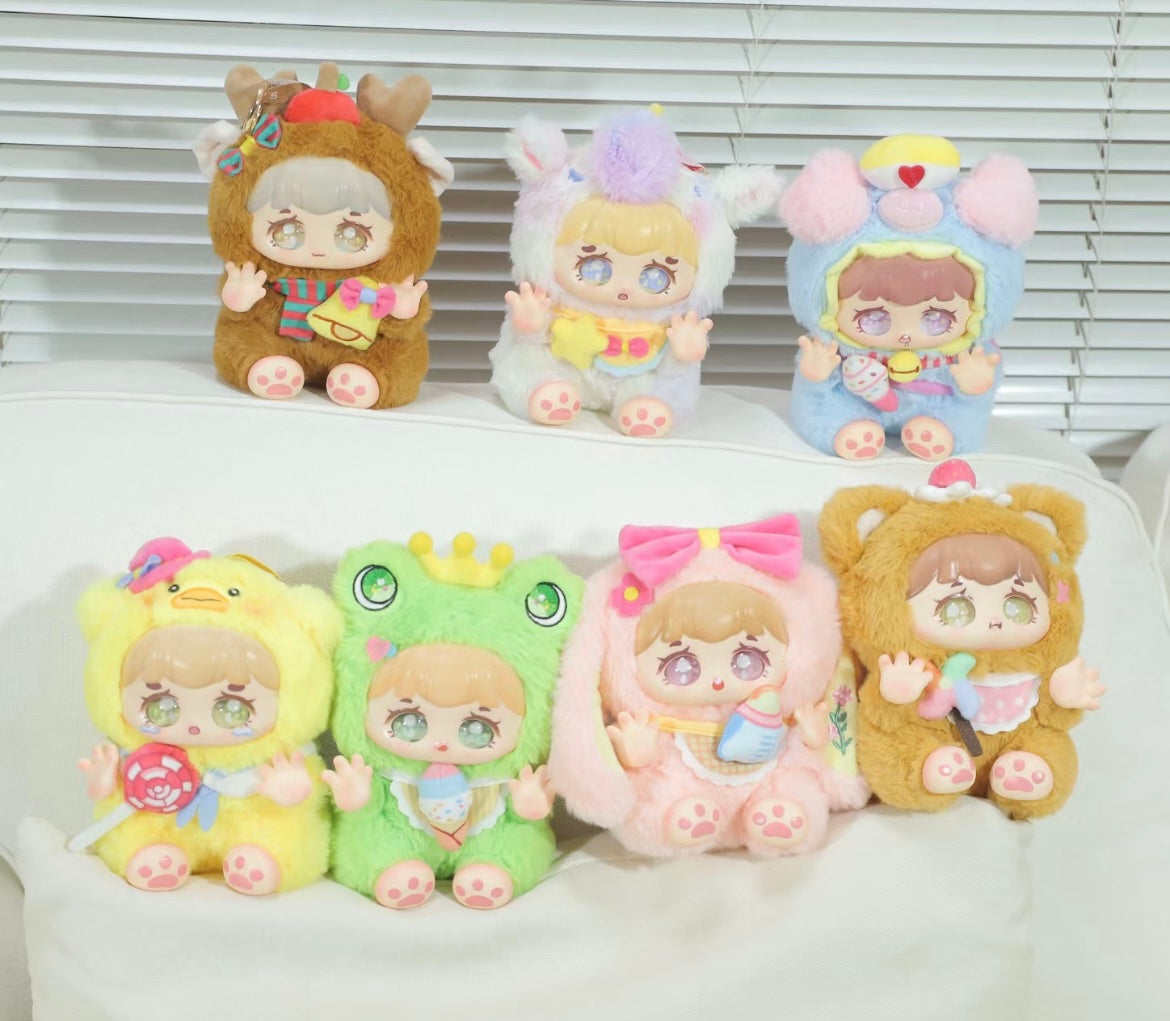 【NEW ARRIVAL】MOMO Cub Out Of The Travelogue Plush Doll