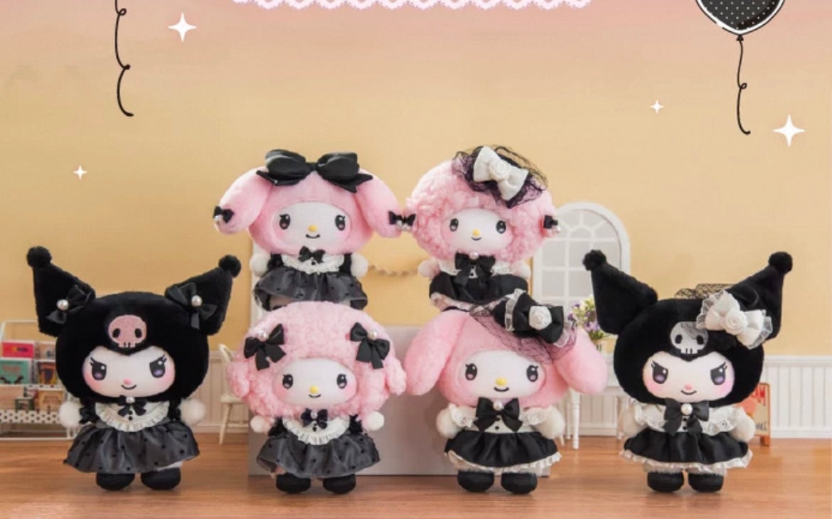 【NEW ARRIVAL】Sanrio Family Sisters' Outfit Plush Doll