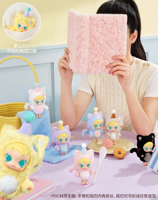 【NEW ARRIVAL】Baby Molly Pocket Friends Plush Doll
