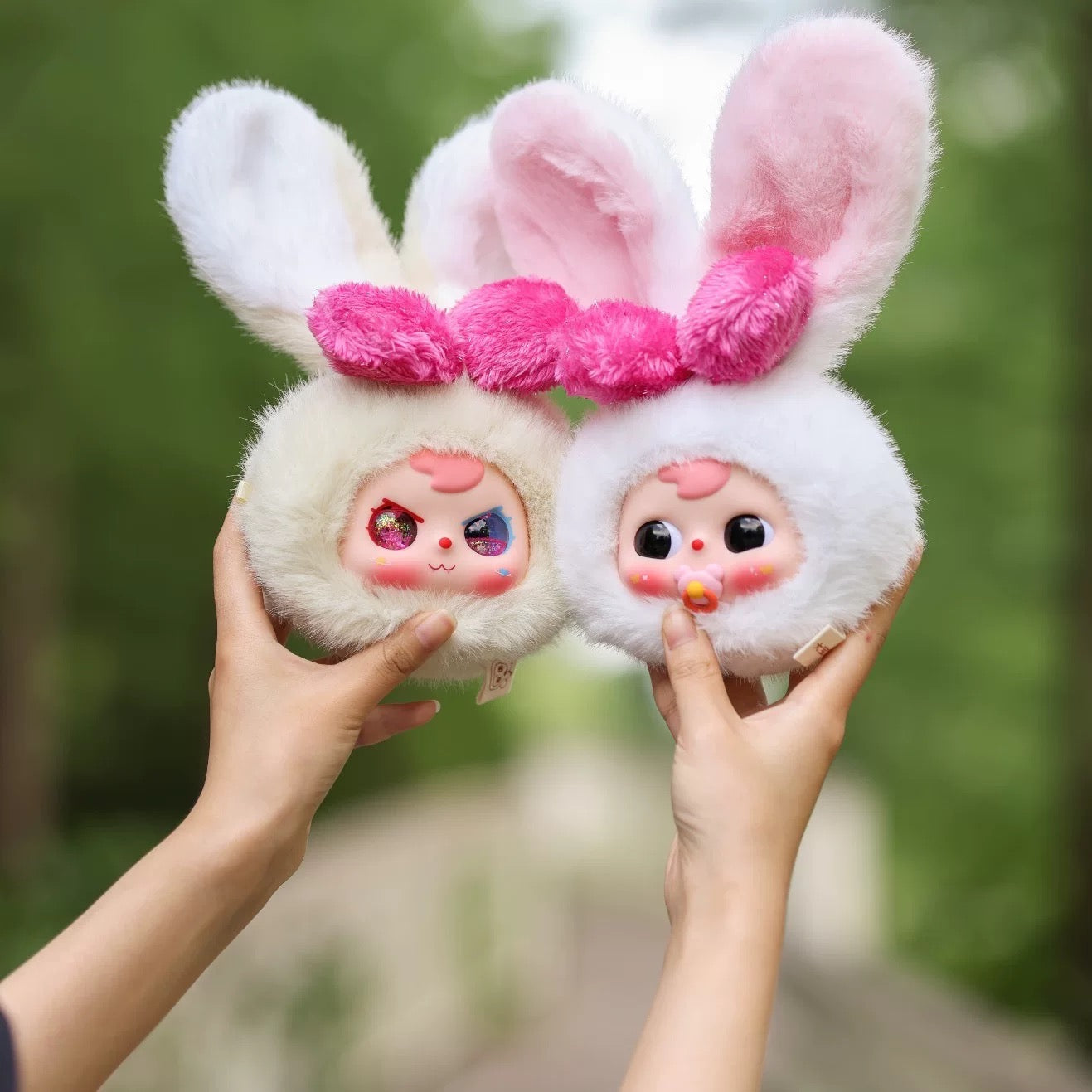 Big Baby Sweetheart Bunny Plush Doll Zipper Bag