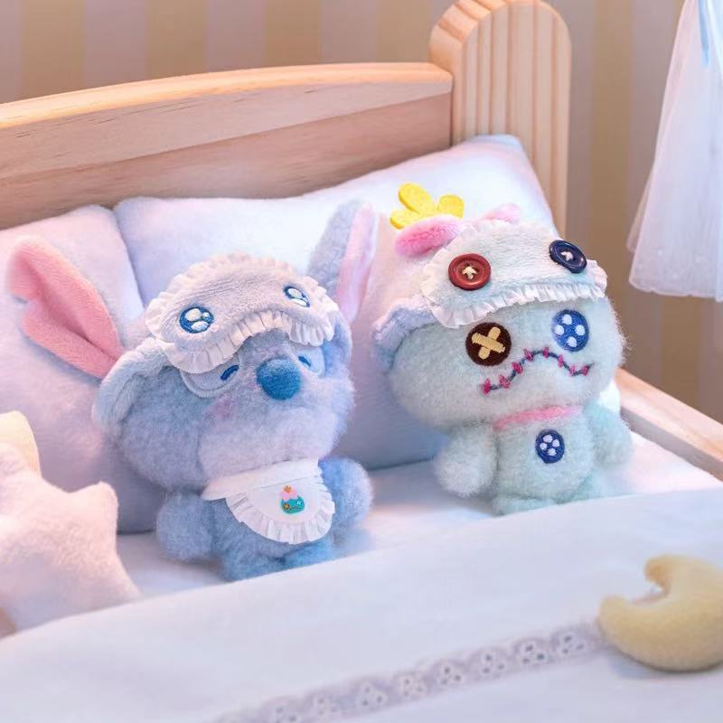 【NEW ARRIVAL】Disney Squinting Sleepewear Plush Doll