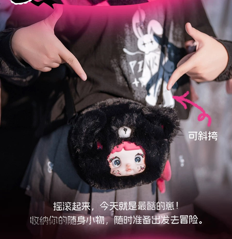 Nommi Collecting Cutie Fluffy Bags