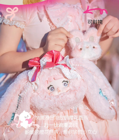 Nommi Collecting Cutie Fluffy Bags