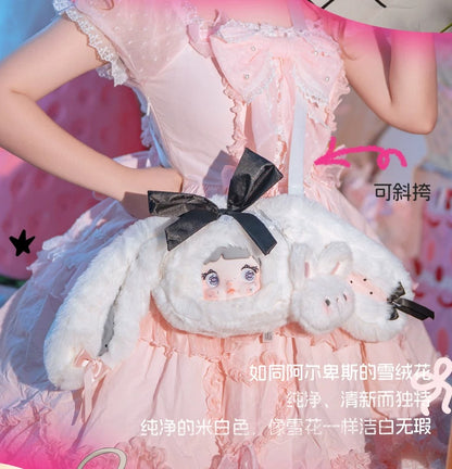 Nommi Collecting Cutie Fluffy Bags