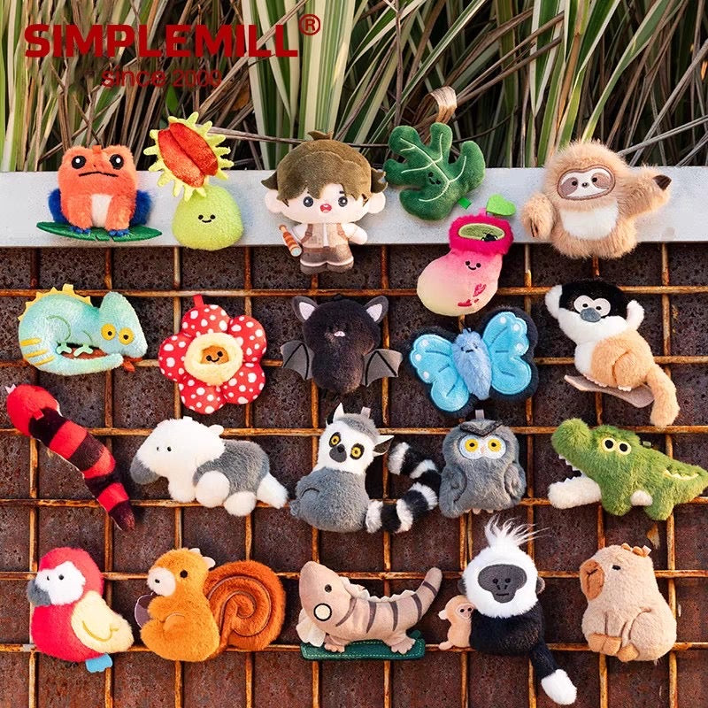 【NEW ARRIVAL】Tropical Rainforest Mini Plush Magnet,4 bags