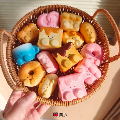 【NEW ARRIVAL】Meichai Bakery Squishy Mini Bean