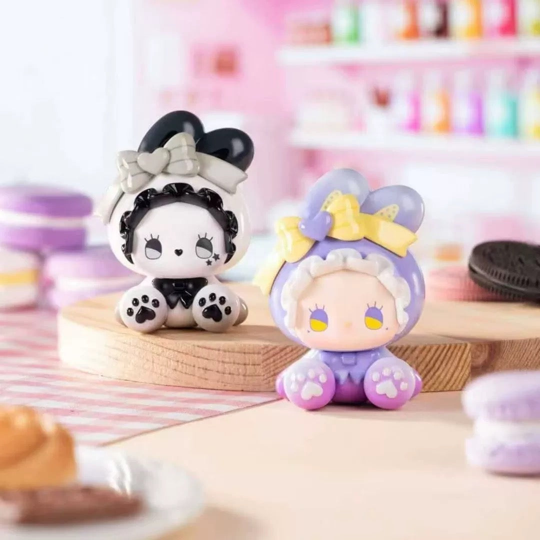 【NEW ARRIVAL】Emma Bunny Collector V2 Mini Firgure