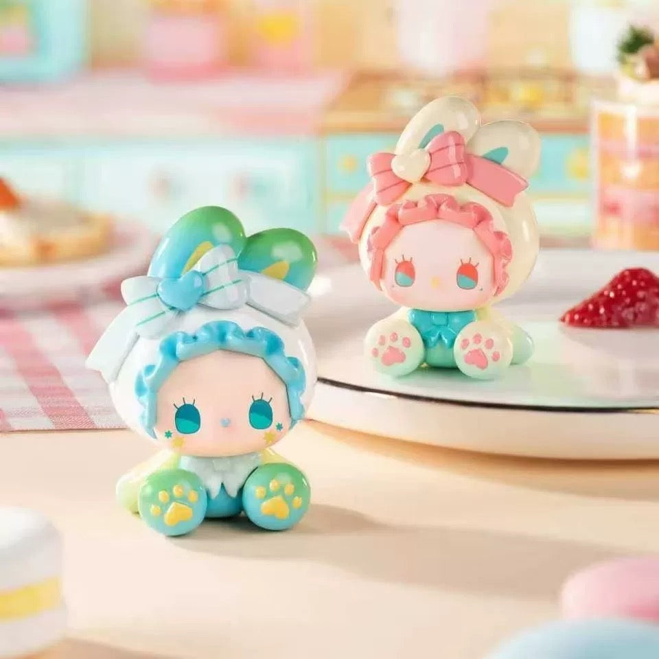 【NEW ARRIVAL】Emma Bunny Collector V2 Mini Firgure