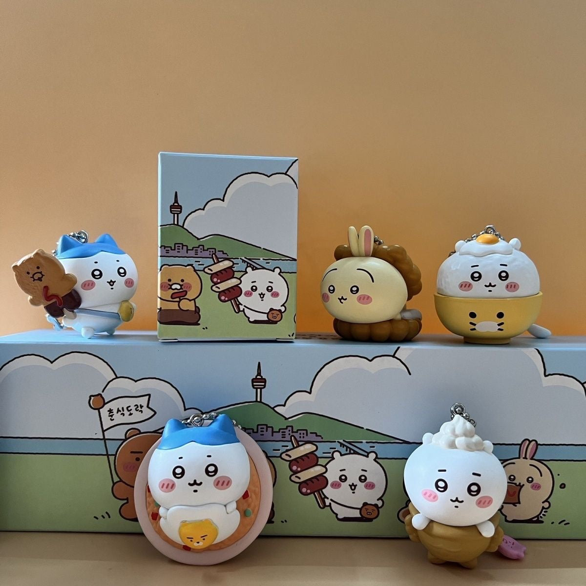 【NEW ARRIVAL】Chiikawa Usagi Delicious Food Pendant