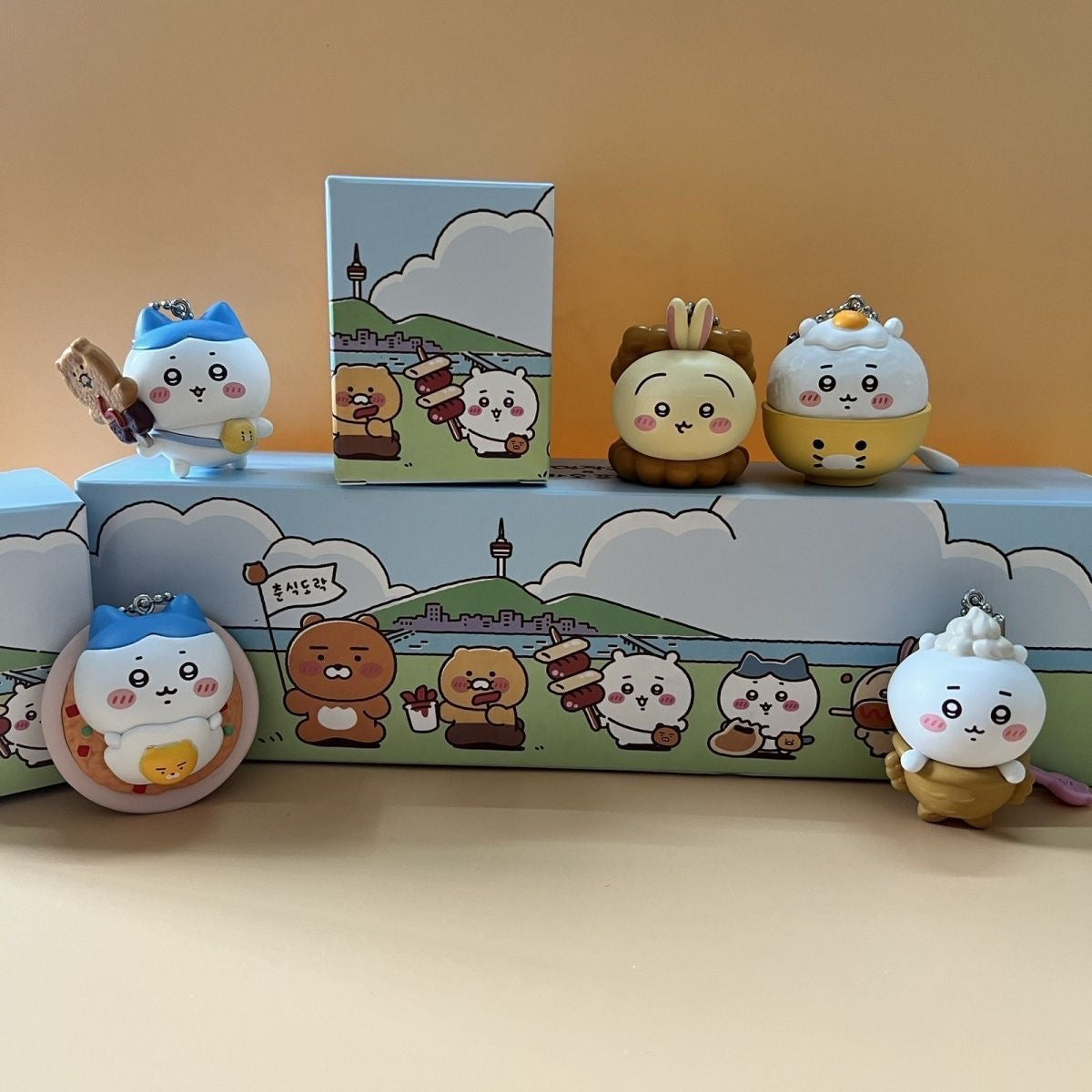 【NEW ARRIVAL】Chiikawa Usagi Delicious Food Pendant