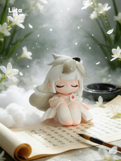 Liita Where Petals Settle Figure