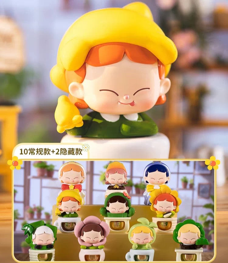 【NEW ARRIVAL】Mika Planting Diary Fridge Magnet Toy