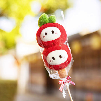 【NEW ARRIVAL】Radish Tanghulu Plush Doll Pendant