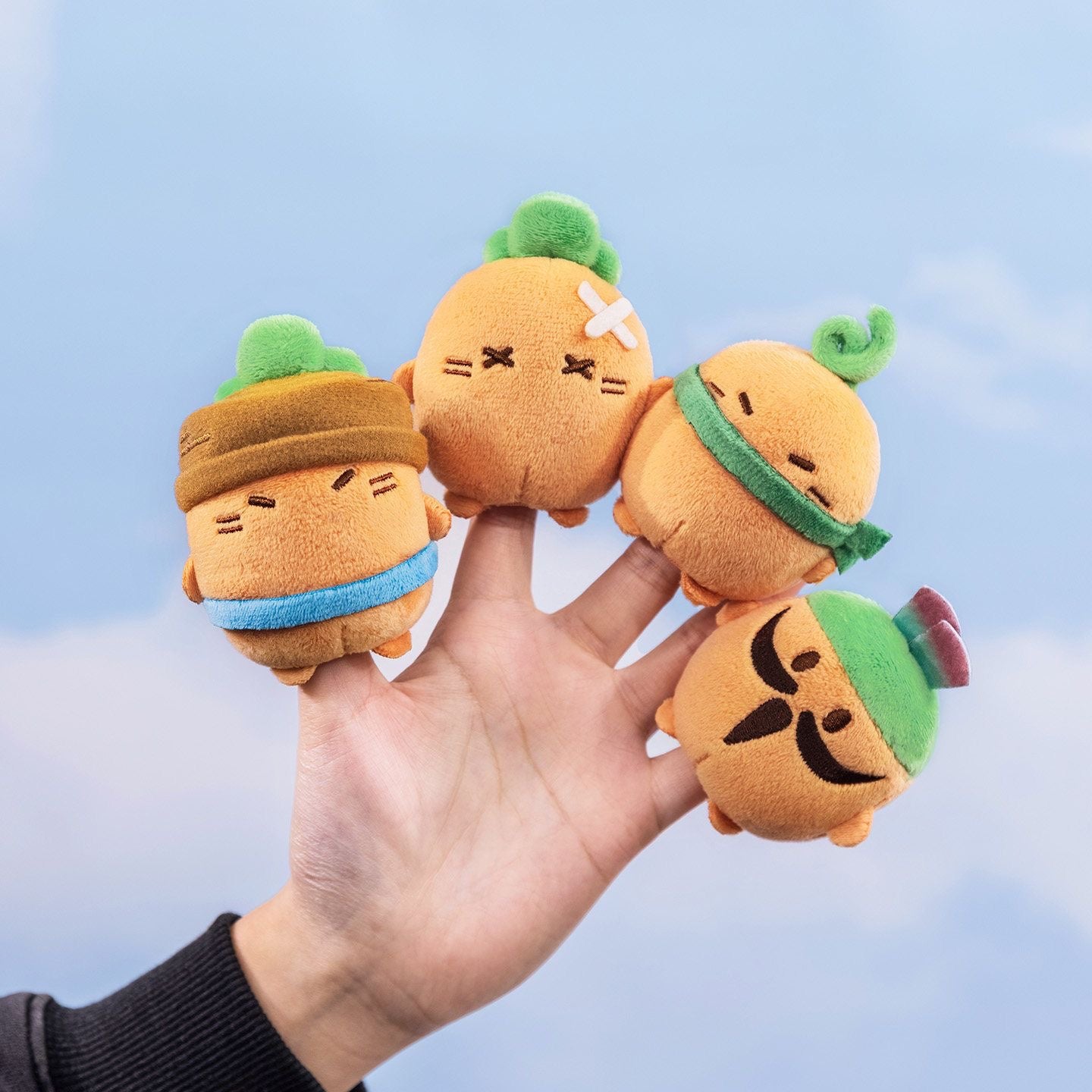 【NEW ARRIVAL】Radish Dumplings Cute Radish Hand Puppet Mini Plush