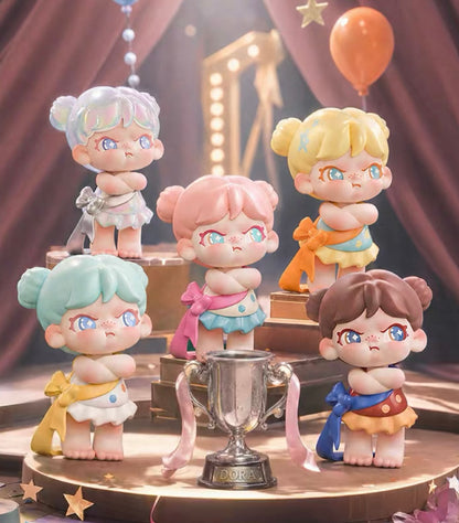 【NEW ARRIVAL】Baby Dora Quirky Cute Moments Mini Figure