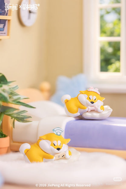 【NEW ARRIVAL】Achai Puppy Goqi Enjoy The Lawn Mini Figure