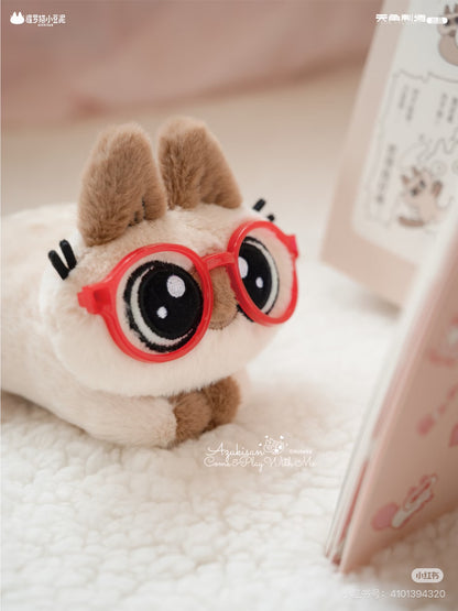 Azukisan Paw-tucked Plush Doll