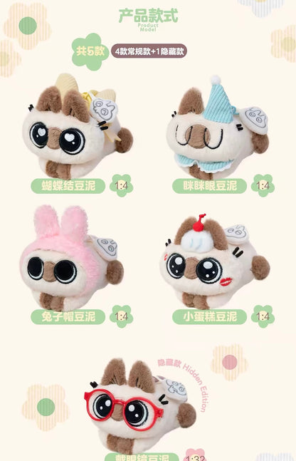 Azukisan Paw-tucked Plush Doll