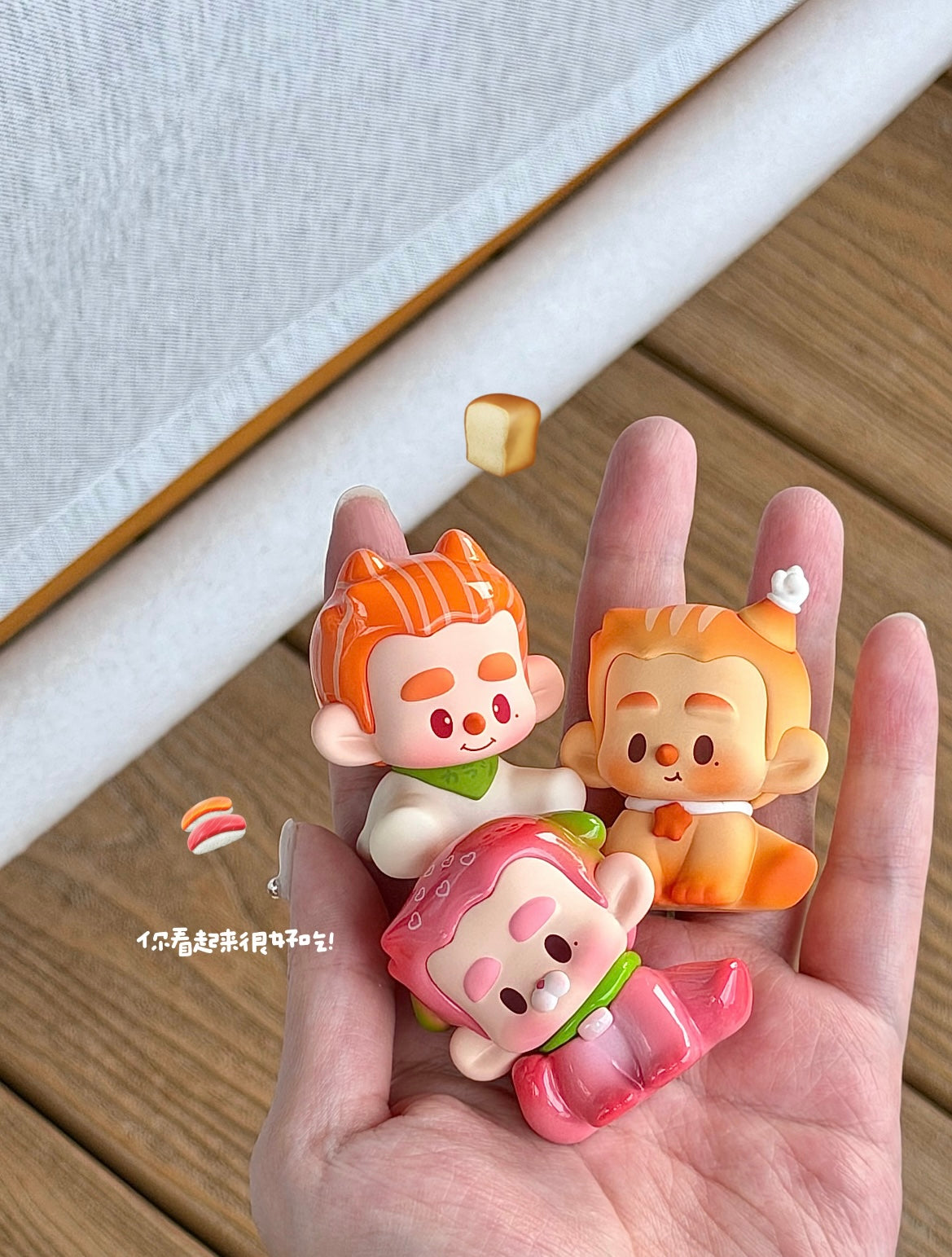 【NEW ARRIVAL】Hurobo Midnight Diner Mini Figure,3 in 1 box