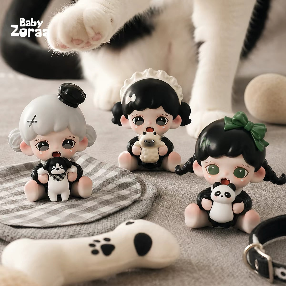 【NEW ARRIVAL】Zoraa Hugging You Mini Figure-SHIP WITH OTHER ITEMS
