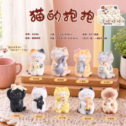 【NEW ARRIVAL】Kitten's Hug Mini Figure