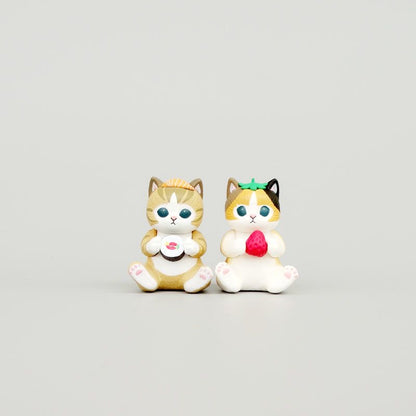 【NEW ARRIVAL】Mofusand Cat Hugging Mini Figure