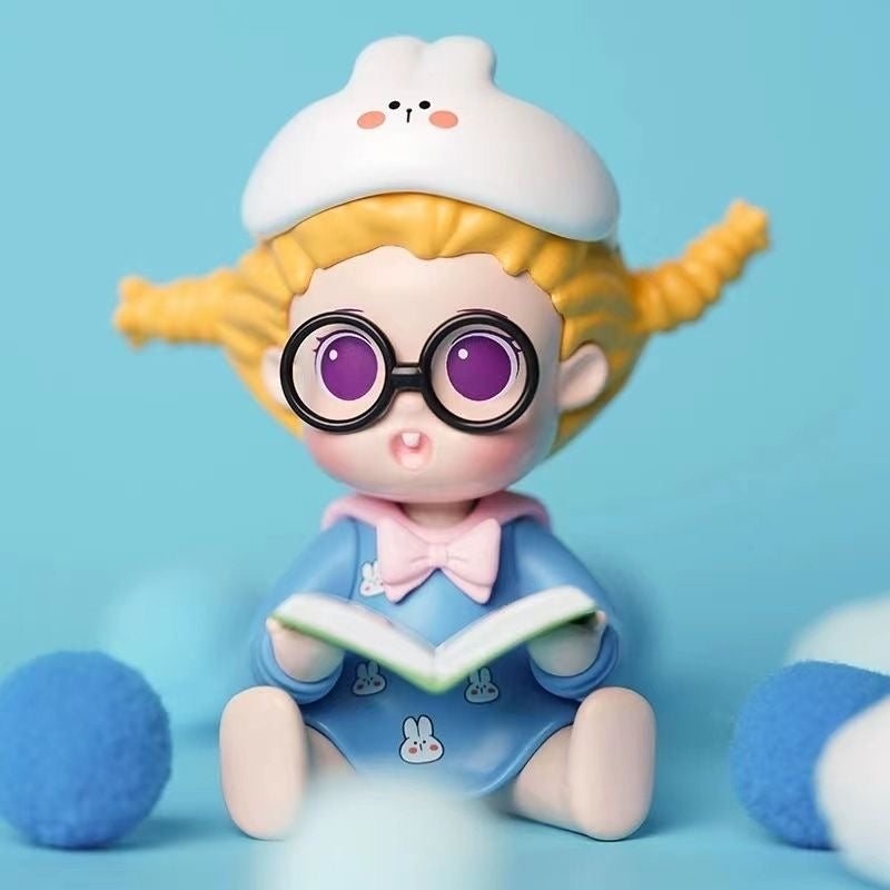 Suvi's diary series toy doll